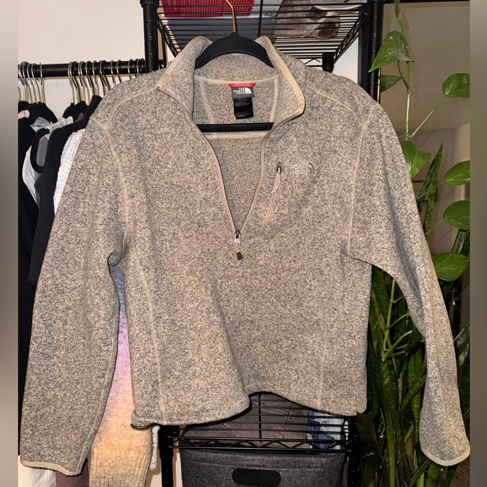 “The North Face” Gray 1/2 Zip Fleece